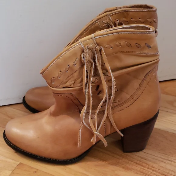 heeled cowboy boots / cowgirl boots - Picture 3 of 11